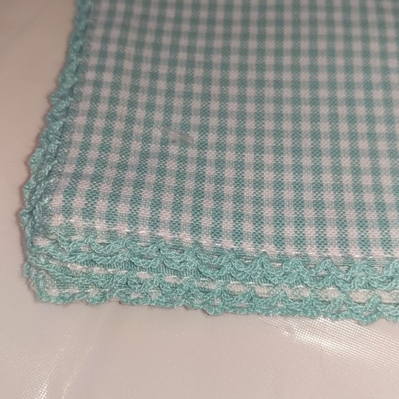 Set of 4 Placements - Picture 2 of 2